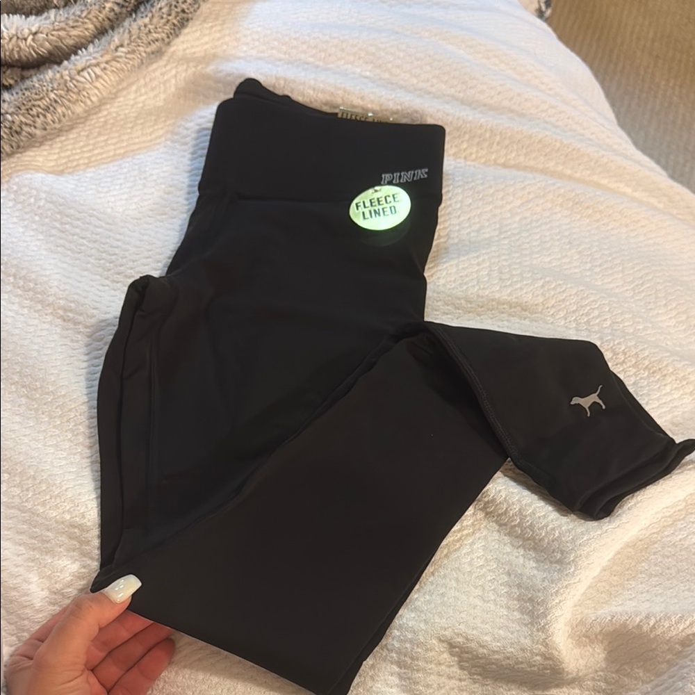Victoria’s Secret Pink Ultimate Fleece Line Leggings - NEVER WORN